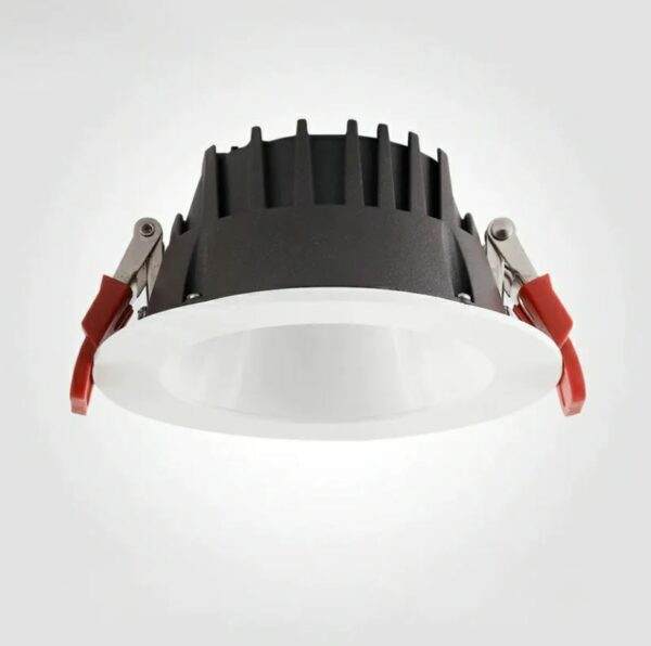Pametni ugradni reflektor (lampa) IP20